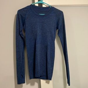 Long sleeve swiftly lulu